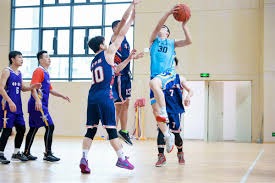 足彩盘口：解析“受让盘”在客场的胜率。（客场受让盘胜率剖析：足彩盘口视角）