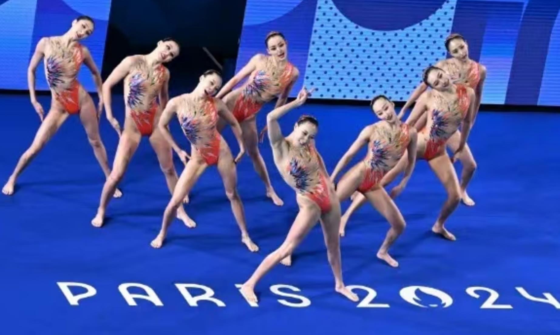 德天空：多特将在今天与二门亚历山大-迈尔续约至2027年