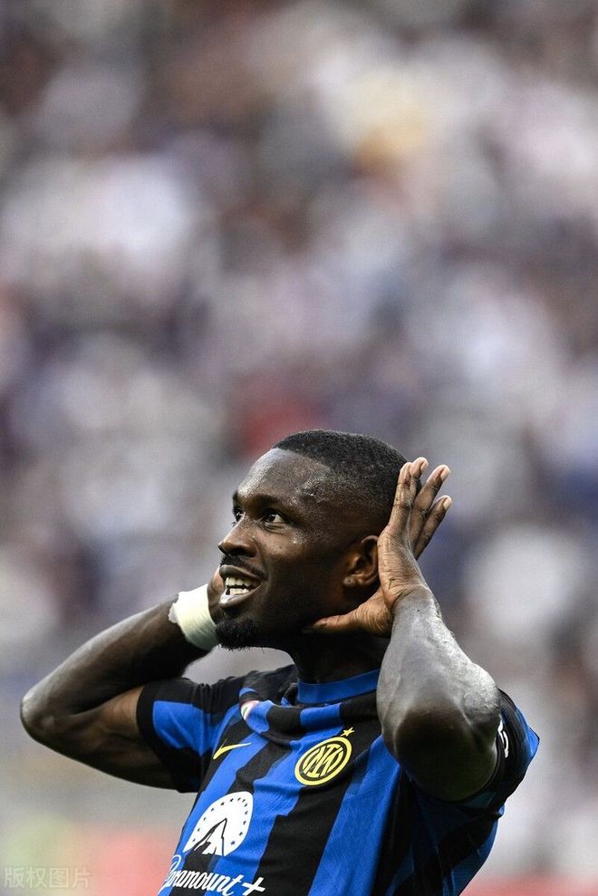 人明确了社 人明确了社